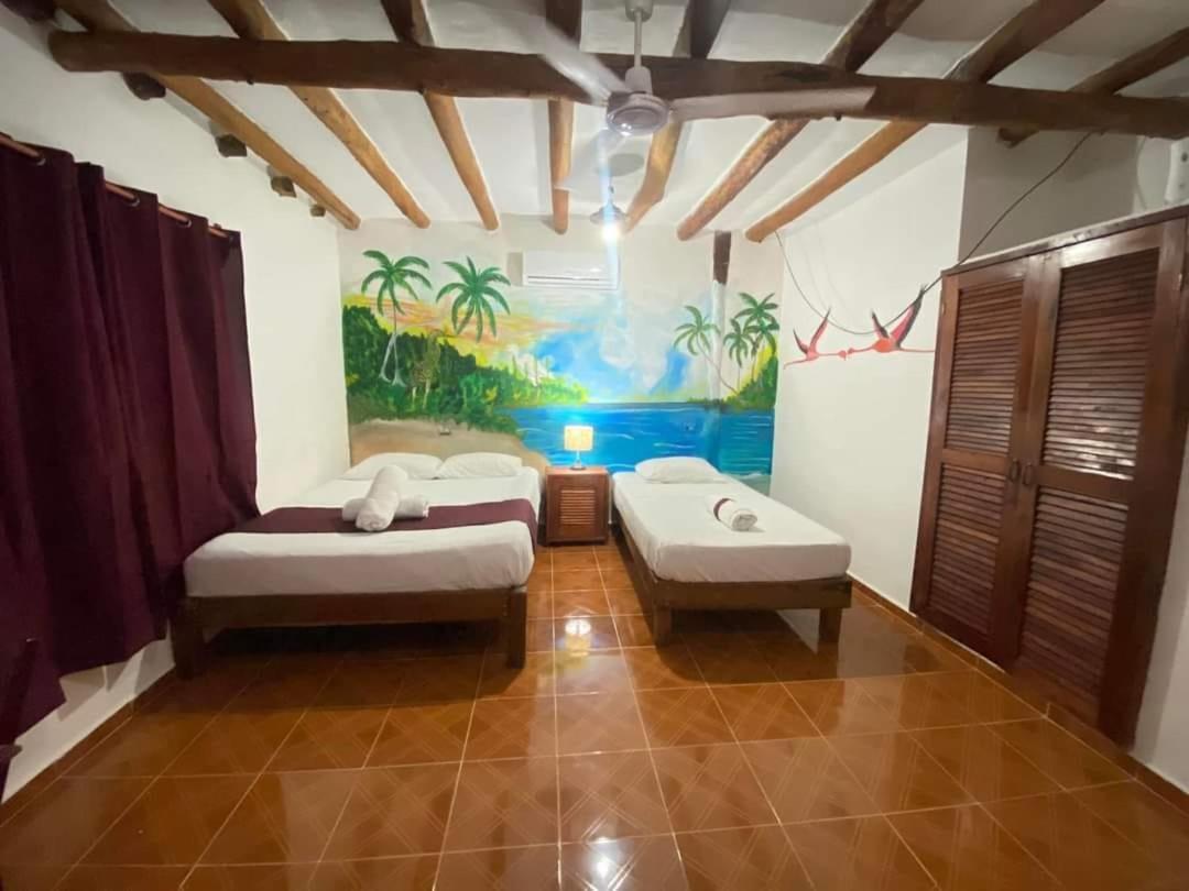 הולבוקס איילנד Casa Victor Avila מראה חיצוני תמונה